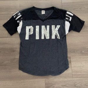 PINK Victoria’s Secret t shirt bundle, size M